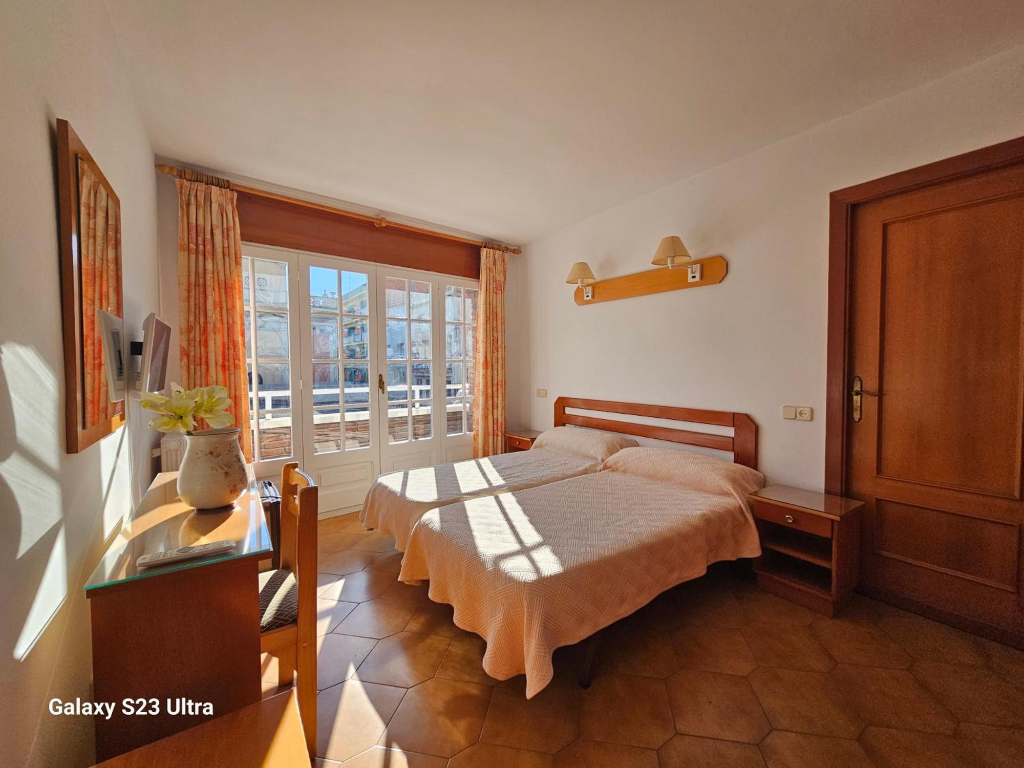 Hotel Blue Spot Malgrat de Mar Kültér fotó